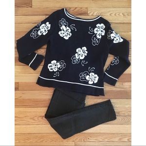 Winter sweater size Small petites